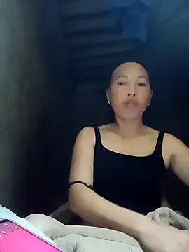 Snapshot of NIANIAKUTE chatting on 03/24/26, 02:50 NIANIAKUTE online show from 03/24/26, 02:50