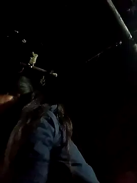 Snapshot of NIANIAKUTE chatting on 03/28/26, 10:22 NIANIAKUTE online show from 03/28/26, 10:22