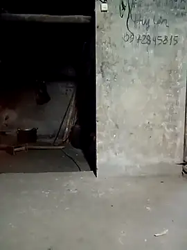 Snapshot of NIANIAKUTE chatting on 04/10/26, 11:01 NIANIAKUTE online show from 04/10/26, 11:01