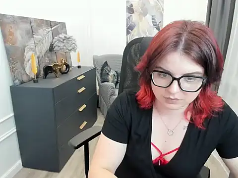 AmeliaDateri online show from 05/12/26, 05:52