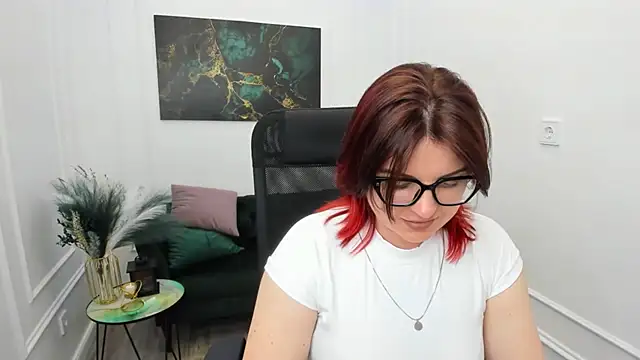 AmeliaDateri online show from 05/02/26, 11:04