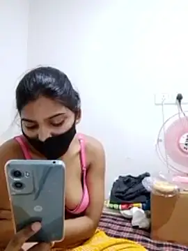 Snapshot of Jyoti_hot66 chatting on 05/04/26, 04:49 Jyoti hot66 online show from 05/04/26, 04:49