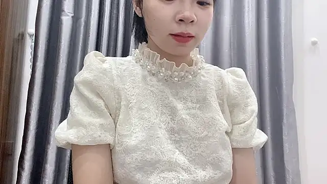 Ryo-Jisoo online show from 04/23/26, 08:54