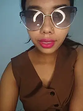 Candyy crushh online show from 06/19/26, 10:04