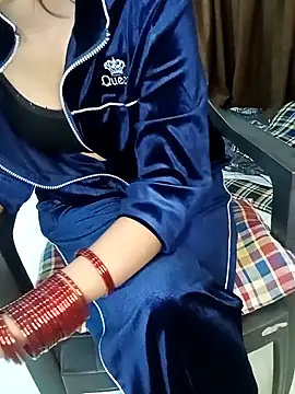 Candyy crushh online show from 03/21/26, 02:32