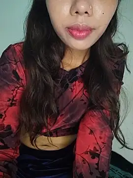 Candyy crushh online show from 06/10/26, 07:04