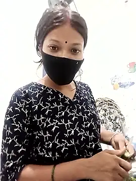 Candyy crushh online show from 05/04/26, 05:16