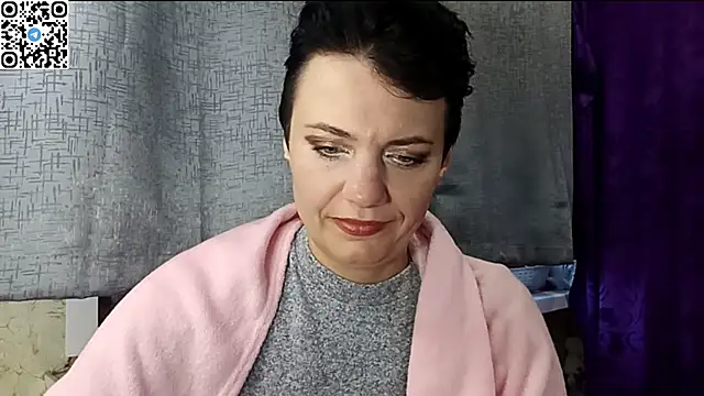 HotMamaQueen234 online show from 04/20/26, 04:19