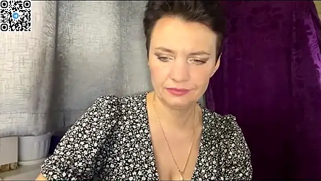 HotMamaQueen234 online show from 05/24/26, 08:09