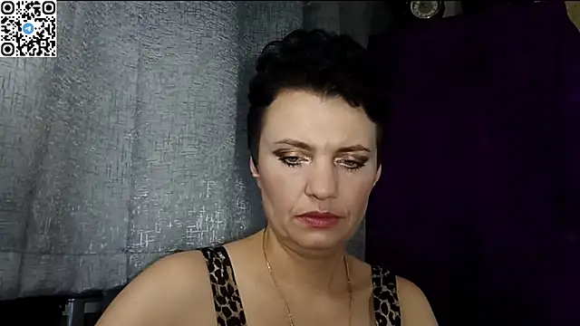 HotMamaQueen234 online show from 05/07/26, 07:50