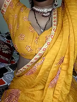 Snapshot of Miss_roohi chatting on 05/14/26, 05:59 Miss roohi online show from 05/14/26, 05:59