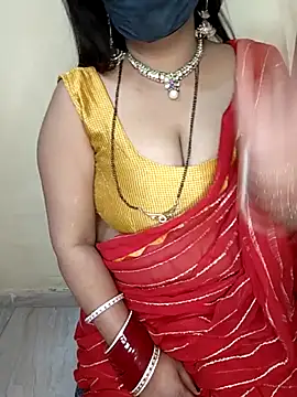 Snapshot of Miss_roohi chatting on 04/07/26, 06:04 Miss roohi online show from 04/07/26, 06:04