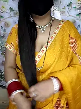 Snapshot of Miss_roohi chatting on 04/09/26, 05:42 Miss roohi online show from 04/09/26, 05:42