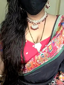 Snapshot of Miss_roohi chatting on 05/08/26, 05:11 Miss roohi online show from 05/08/26, 05:11