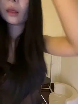 Xiaozuzongo1 online show from 04/07/26, 12:40