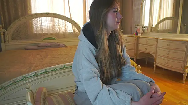 AlinaGach online show from 04/02/26, 03:24