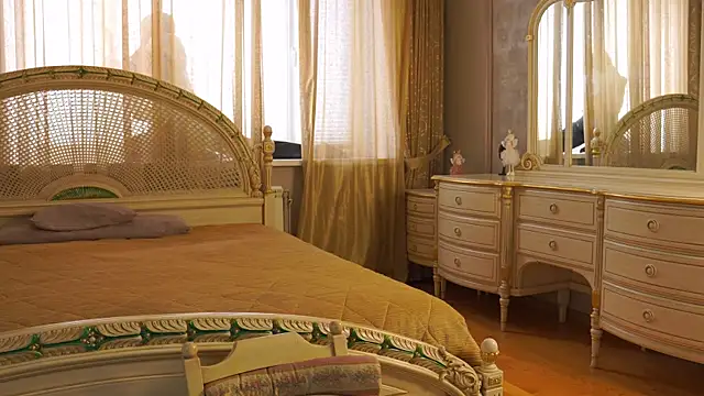 AlinaGach online show from 04/13/26, 03:10