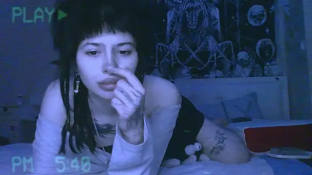 AllisonDeetz online show from 03/20/26, 09:05