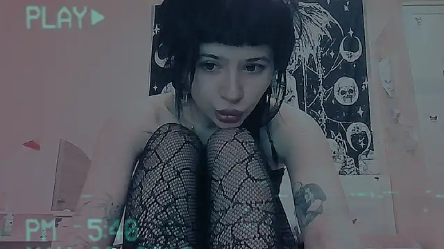 AllisonDeetz online show from 04/03/26, 05:52