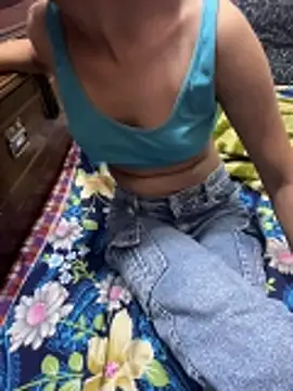 Snapshot of INDIE-TEEN chatting on 04/10/26, 08:10 INDIE-TEEN online show from 04/10/26, 08:10