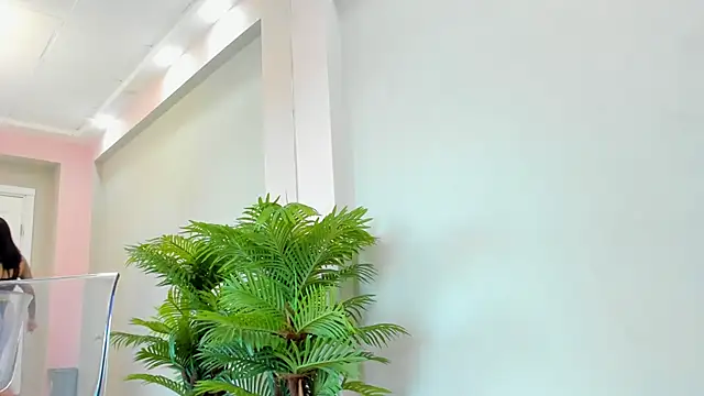 Snapshot of MissSiennaa chatting on 04/09/26, 05:42 MissSiennaa online show from 04/09/26, 05:42