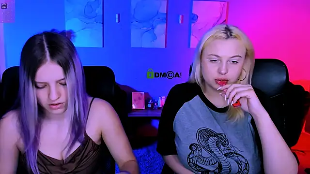 aria blaze  online show from 03/23/26, 10:48