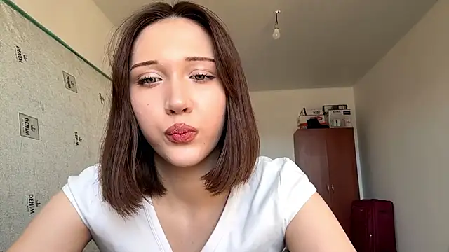 kiravings online show from 03/27/26, 08:11