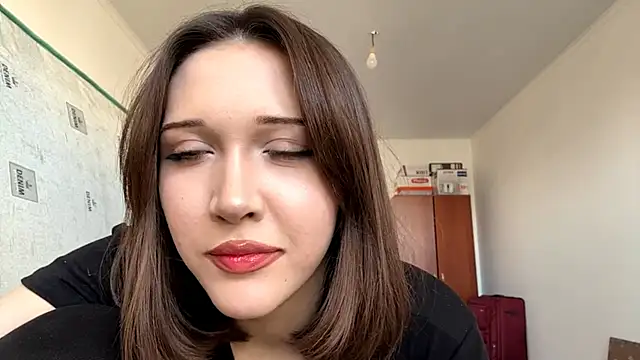 kiravings online show from 04/05/26, 11:17