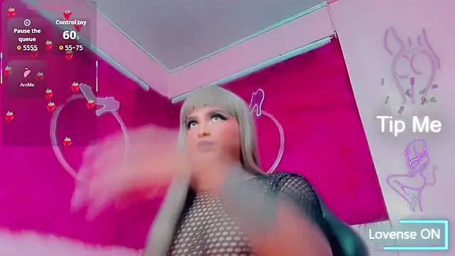 Snapshot of taylor__smith_ chatting on 03/18/26, 11:35 taylor smith online show from 03/18/26, 11:35