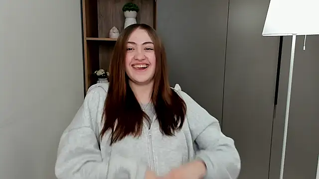 Snapshot of AllenGlas chatting on 03/17/26, 10:51 AllenGlas online show from 03/17/26, 10:51