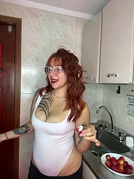 Snapshot of Sofy_Brm chatting on 04/10/26, 08:16 Sofy Brm online show from 04/10/26, 08:16