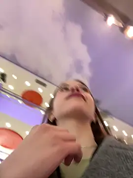 Olivia Jemison online show from 04/11/26, 07:45