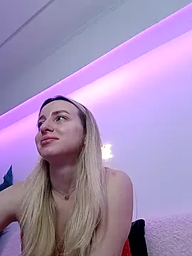 MissAlexis  online show from 04/03/26, 05:47