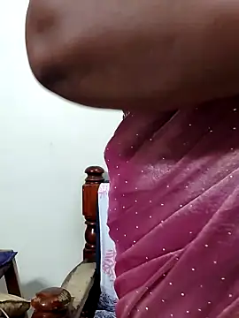 Snapshot of aishu_mallu_tamil chatting on 03/27/26, 05:58 aishu mallu tamil online show from 03/27/26, 05:58