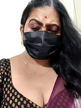 Snapshot of aishu_mallu_tamil chatting on 03/23/26, 01:33 aishu mallu tamil online show from 03/23/26, 01:33