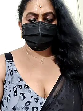 Snapshot of aishu_mallu_tamil chatting on 04/01/26, 09:45 aishu mallu tamil online show from 04/01/26, 09:45