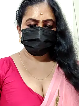 Snapshot of aishu_mallu_tamil chatting on 03/25/26, 05:56 aishu mallu tamil online show from 03/25/26, 05:56