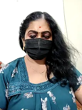 Snapshot of aishu_mallu_tamil chatting on 03/31/26, 08:11 aishu mallu tamil online show from 03/31/26, 08:11