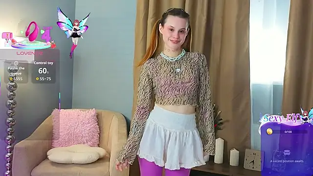 Lili pixxie  online show from 03/21/26, 03:49