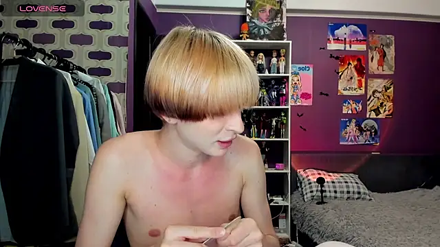 Snapshot of sweet_peach___ chatting on 06/28/26, 10:38 sweet peach online show from 06/28/26, 10:38