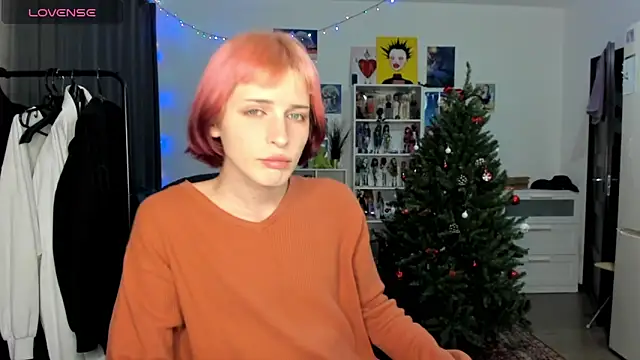 sweet peach    online show from 04/14/26, 07:19