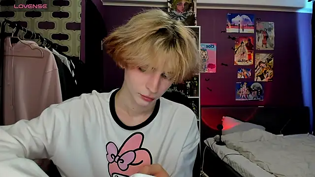 Snapshot of sweet_peach___ chatting on 07/10/26, 12:16 sweet peach online show from 07/10/26, 12:16