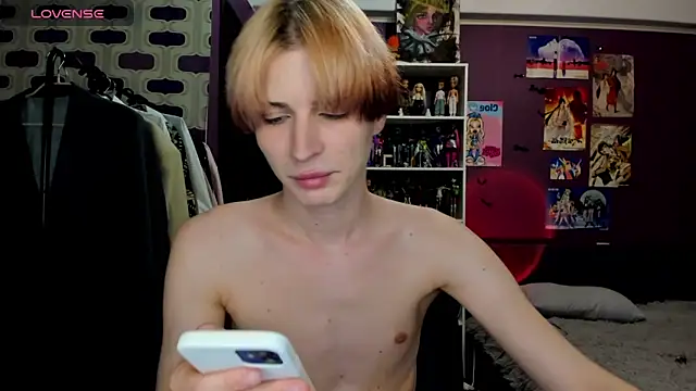 Snapshot of sweet_peach___ chatting on 06/20/26, 07:41 sweet peach online show from 06/20/26, 07:41