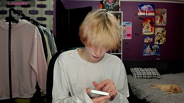 Snapshot of sweet_peach___ chatting on 07/05/26, 07:43 sweet peach online show from 07/05/26, 07:43