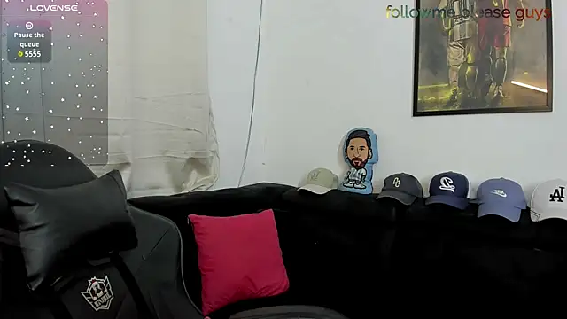 Snapshot of sweetlatinoboy chatting on 05/21/26, 11:29 sweetlatinoboy online show from 05/21/26, 11:29