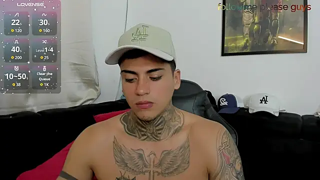 Snapshot of sweetlatinoboy chatting on 04/08/26, 10:22 sweetlatinoboy online show from 04/08/26, 10:22