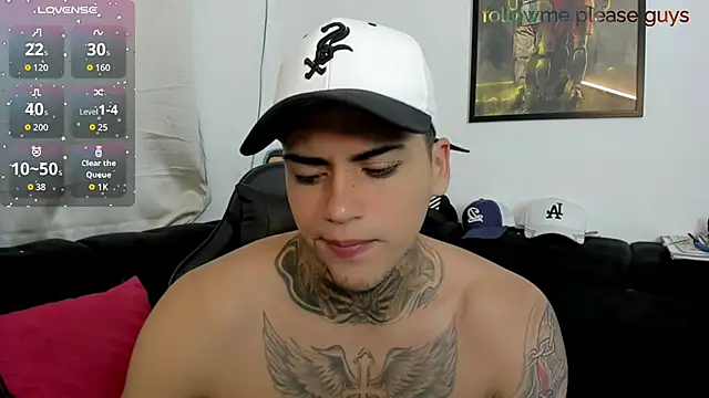 Snapshot of sweetlatinoboy chatting on 04/08/26, 10:17 sweetlatinoboy online show from 04/08/26, 10:17