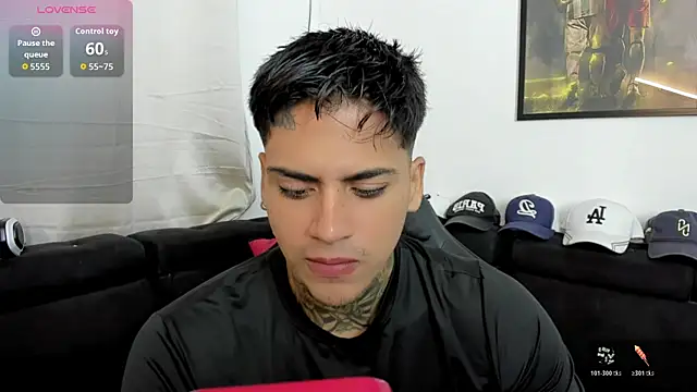 Snapshot of sweetlatinoboy chatting on 03/28/26, 12:06 sweetlatinoboy online show from 03/28/26, 12:06