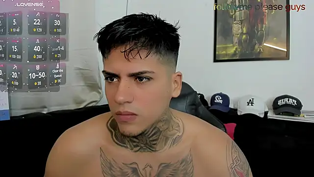 Snapshot of sweetlatinoboy chatting on 04/12/26, 10:40 sweetlatinoboy online show from 04/12/26, 10:40