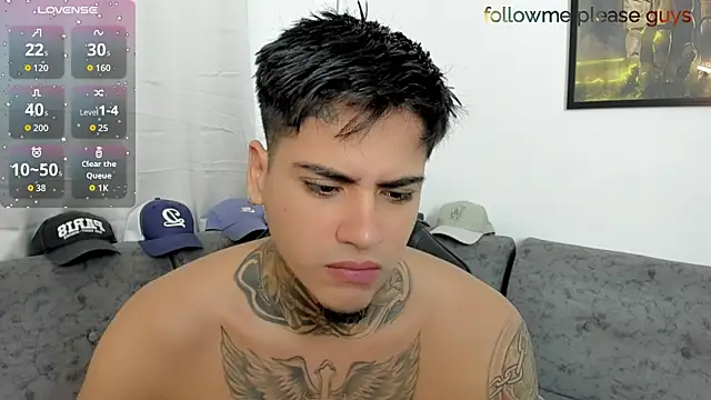 Snapshot of sweetlatinoboy chatting on 07/04/26, 10:10 sweetlatinoboy online show from 07/04/26, 10:10